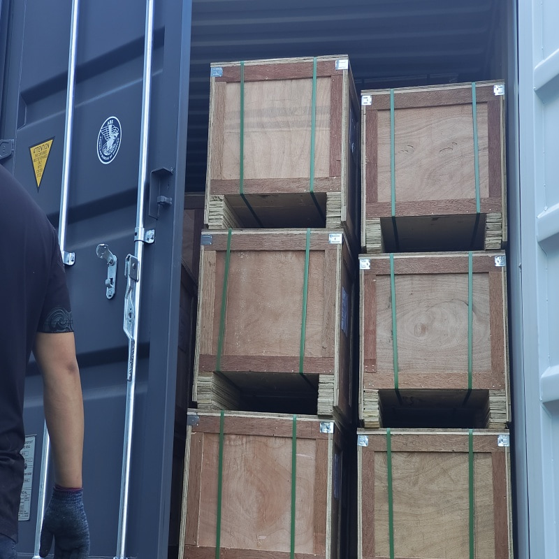 54 conjuntos de máquina de fusión de tope de tubo de plástico enviada a Italia